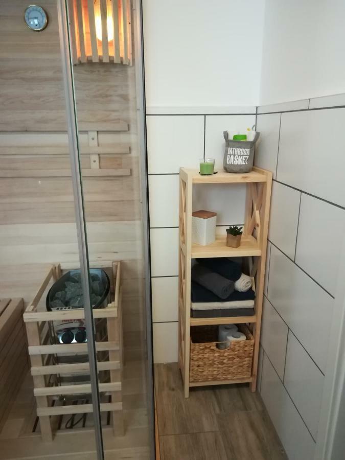 Ferienwohnung Am Reinhardswald - Eichenlaub - Mit Sauna Trendelburg Esterno foto