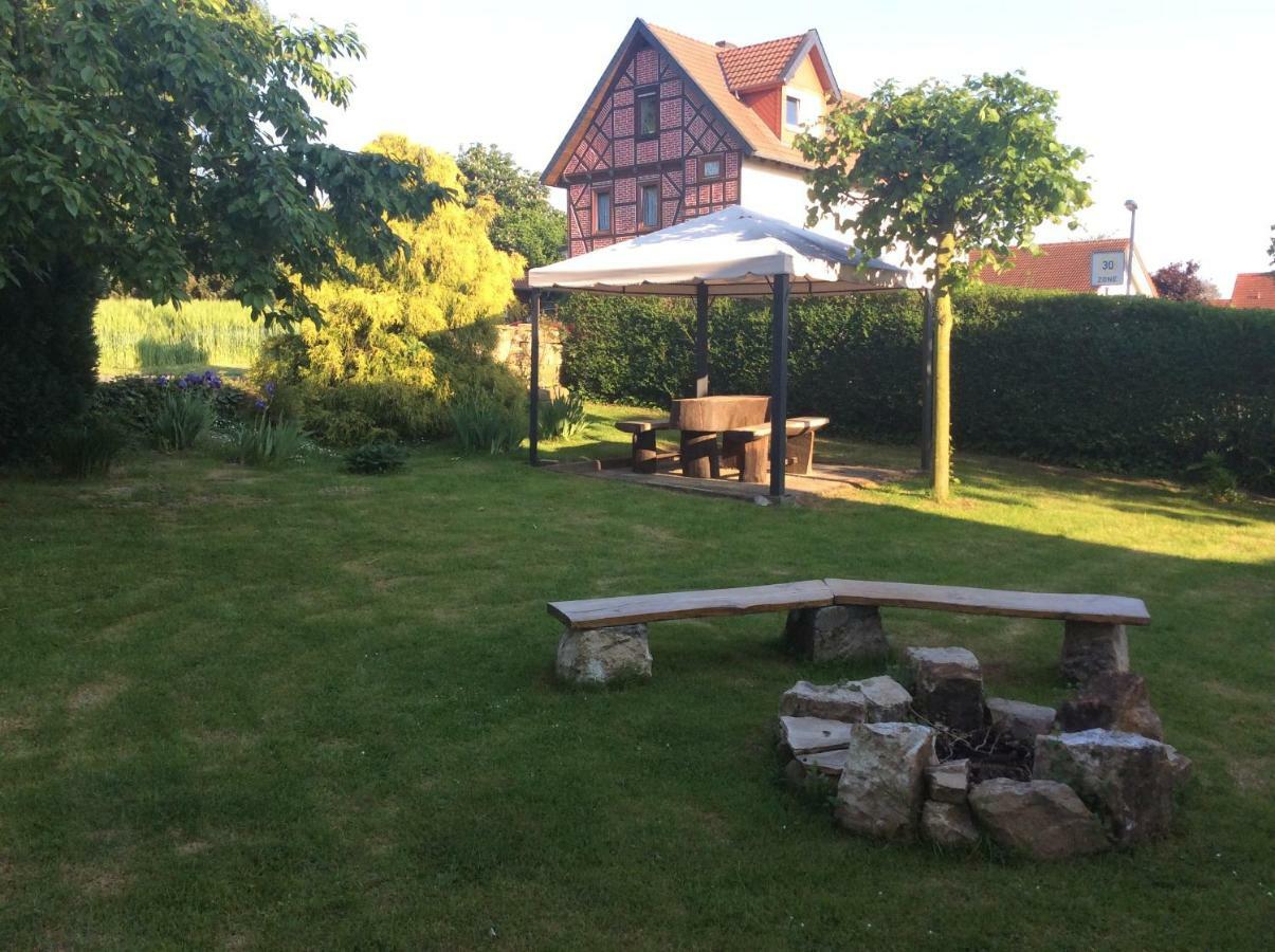 Ferienwohnung Am Reinhardswald - Eichenlaub - Mit Sauna Trendelburg Esterno foto